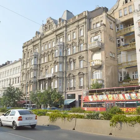 Riverside Danube Casa de hóspedes *